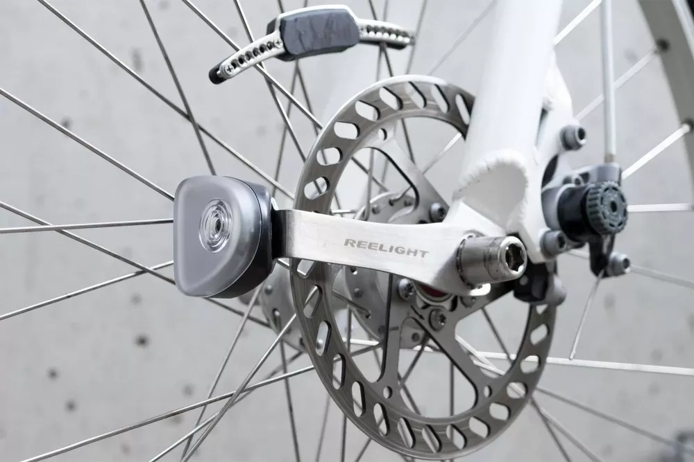 Lampsats Fram/Bak Reelight SL 250 C fast ljus för skivbroms