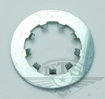 Låsbricka Made by NTS till framdrev Puch