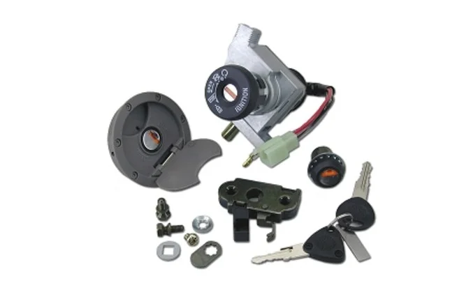 Låssats  (Aerox -2002)