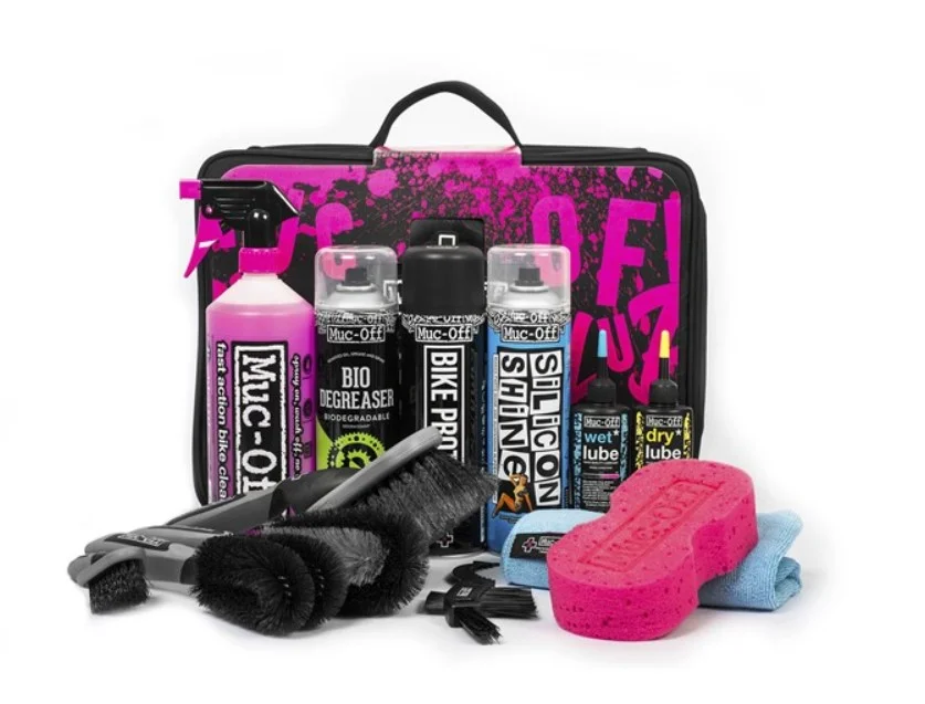 MUC-OFF Ultimate Valet Kit