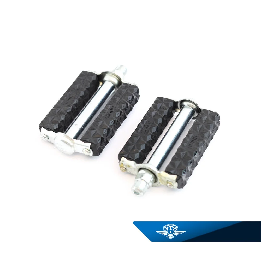 Pedalset Made by NTS 9/16" Svart UNI