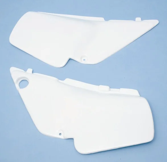 Sidokåpor P/D vita Honda MT