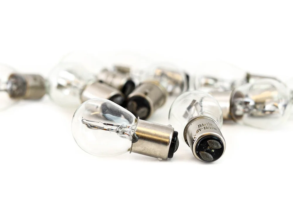 Glödlampa 6V 15/15W BA15