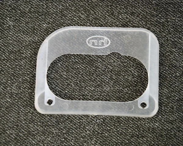 Platta under förgasare Sachs 17 mm