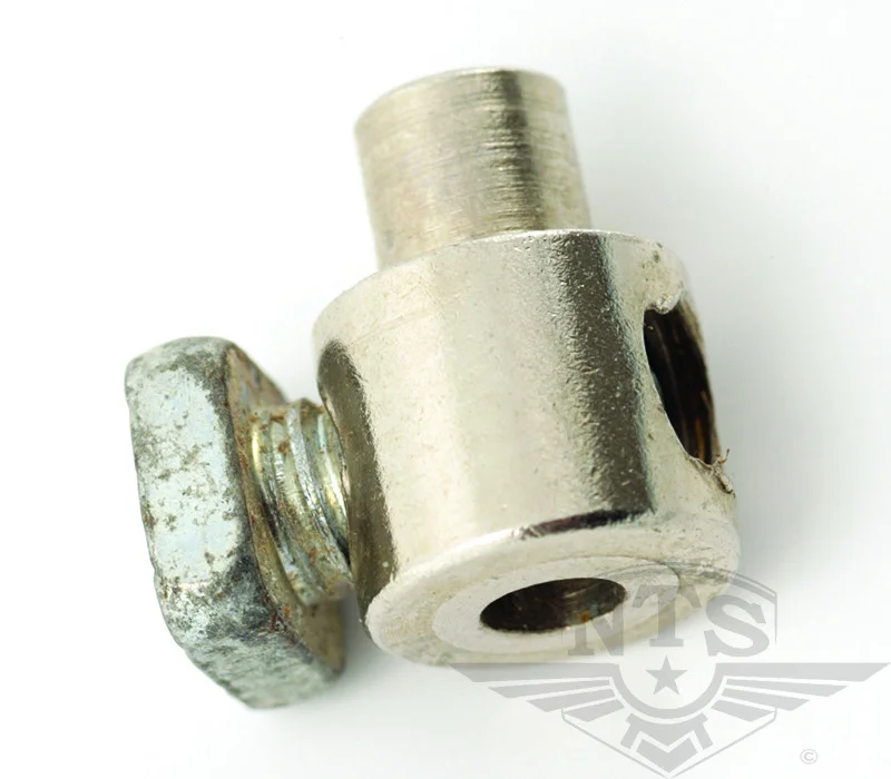 Skruvnippel 4/7x11mm