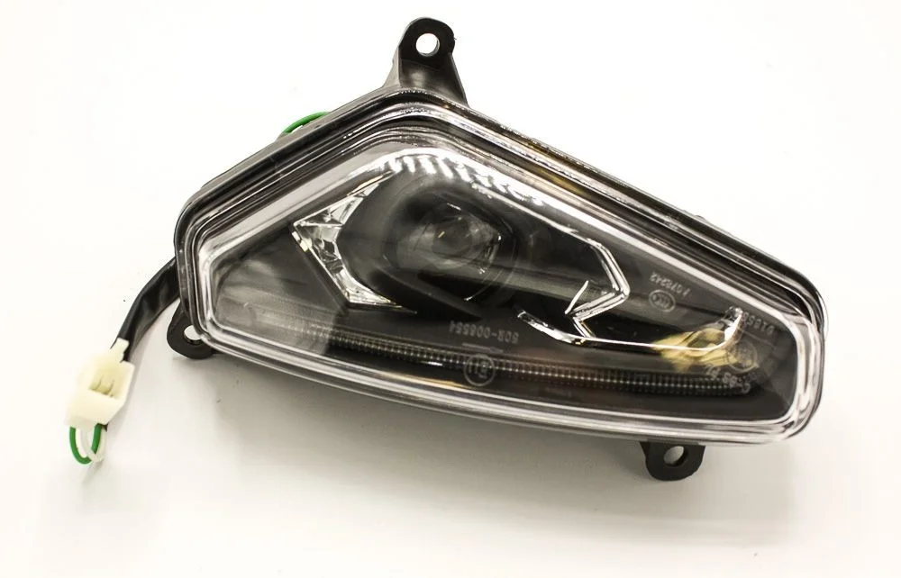 Strålkastare Vänster Halvljus