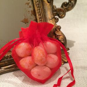 Red Heart Organza Gift Bags - röda hjärtformade organzapåsar