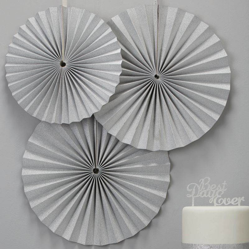 Silver Circle Fan Decorations - Metallic Perfection