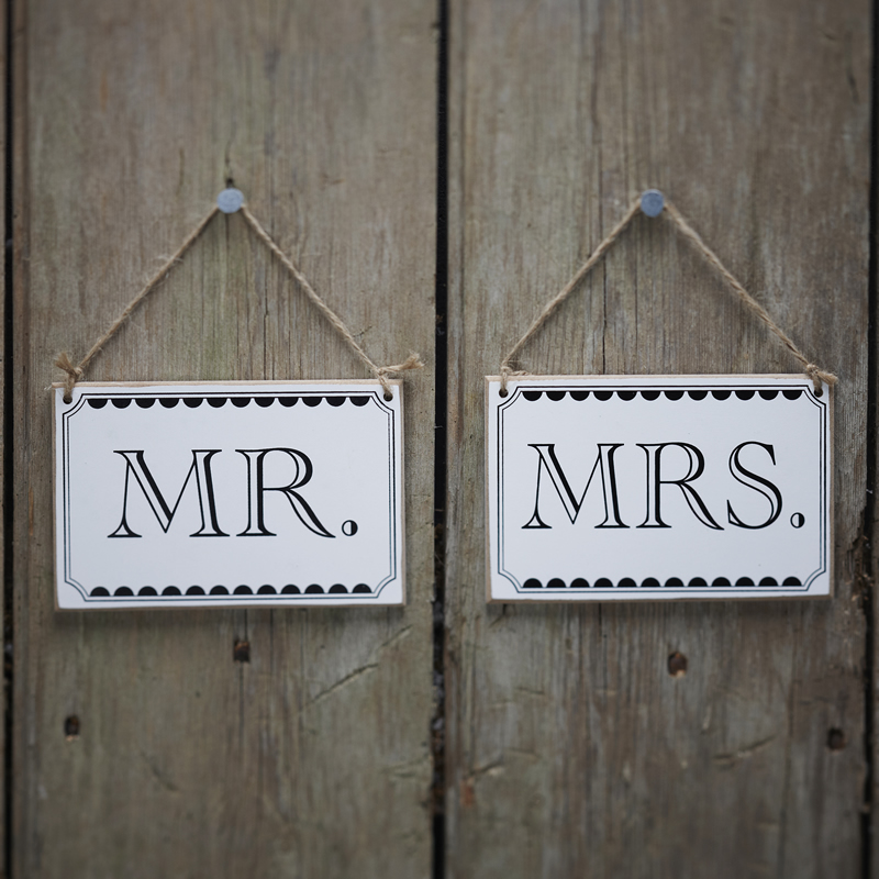 Mr & Mrs Signs - Vintage Affair