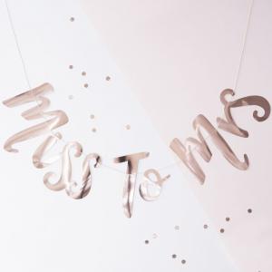 Rose Gold Foiled Miss To Mrs Bunting - Team Bride