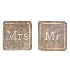Set of 2 Carved Mr & Mrs Coasters - glasunderlägg