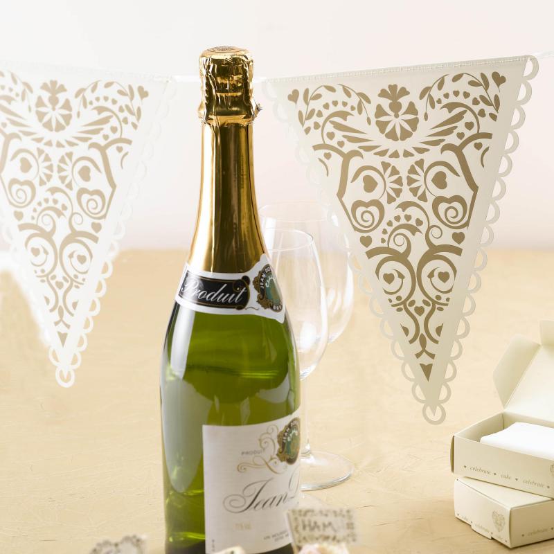Paper Bunting - Vintage Romance Ivory & Gold