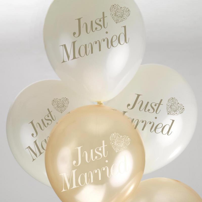 "Just Married" Balloons - Vintage Romance Ivory & Gold