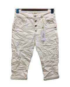 Capri Three M