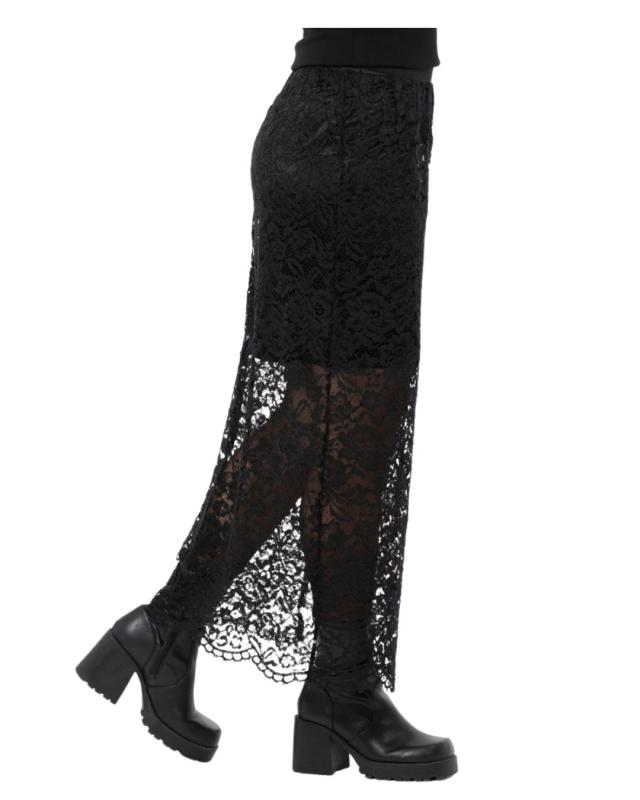 Shirley Lace Skirt