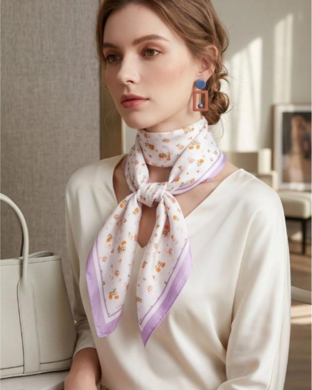 Scarf Blom