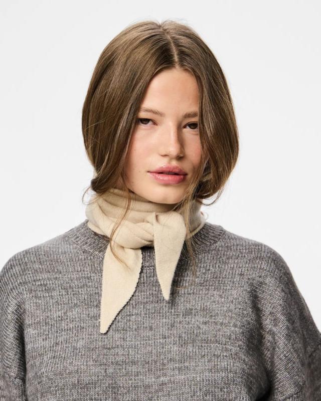 Komma Scarf