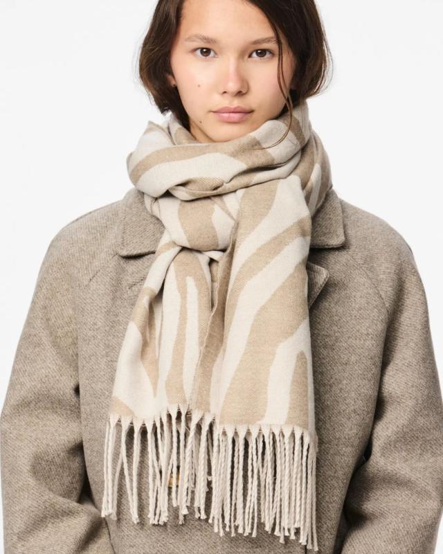 Elin Scarf