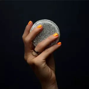 Kelly White - Diamantdosa 5 Färger