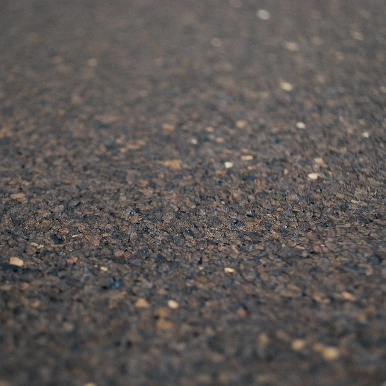 mörk väggkork