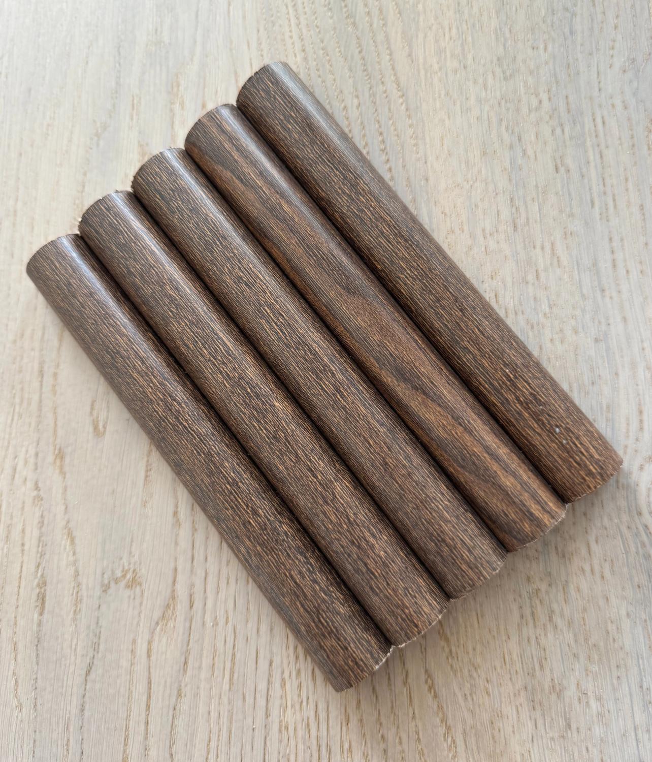 Akustikpanel böjbar provbit rökt ek