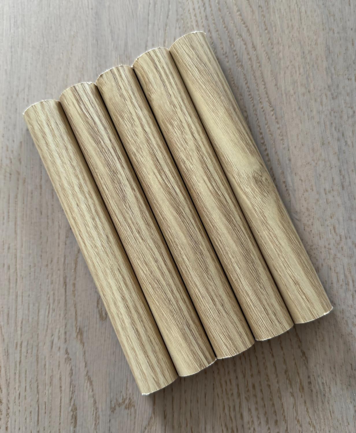 Akustikpanel böjbar provbit ljus ek