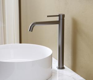 Tvättställsblandare Dis Hög Gunmetal