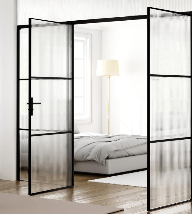 Industrivägg 2 dörrar + 2 väggar svart linjerat