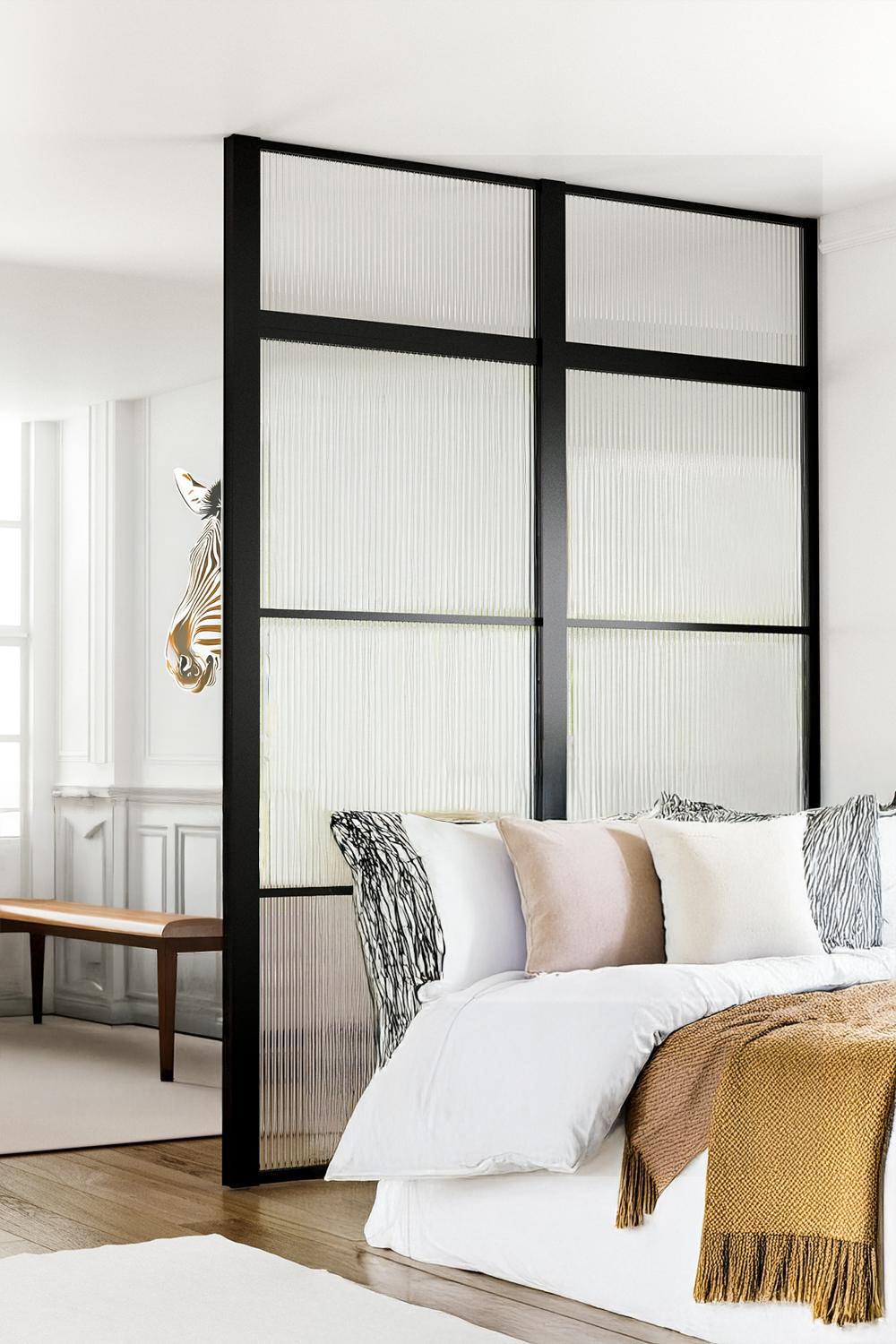 Industrivägg 2 väggar + ovanliggare avslutsprofil linjerat