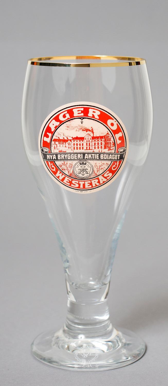 Nya Bryggeri Aktiebolag - Westerås, 6 unika ölglas med en antik etikett till ett kanonpris