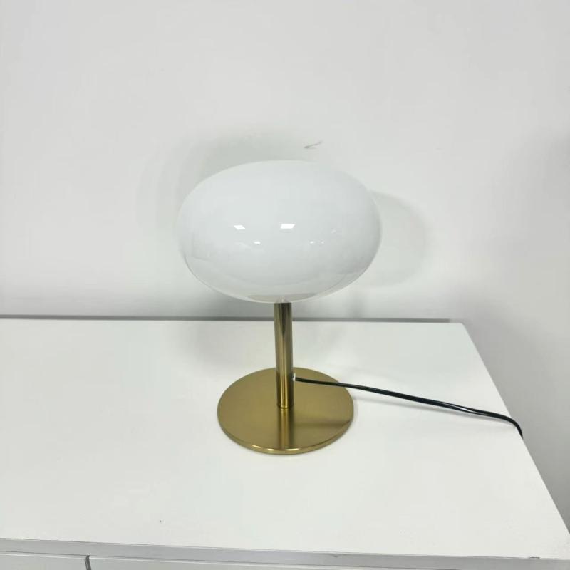 Bordslampa Vit/Antik