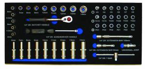 HYLSNYCKELSATS 1/4 46 DELAR