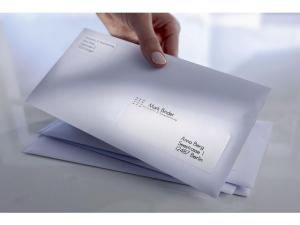 Etikett AVERY LASER 70X37 2400/FP