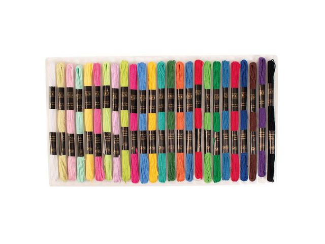 Broderigarn 25 färger x 8 m/fp