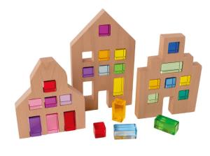 Hus i trä med sensoriska klossar 3 hus