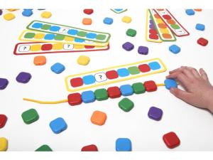 Snörpärlor i olika färger 126 fp