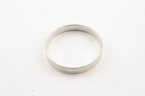 Insugsfläns klämring