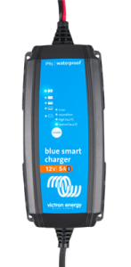 VICTRON BLUE SMART LADDARE IP65S 12/5(1) 230V