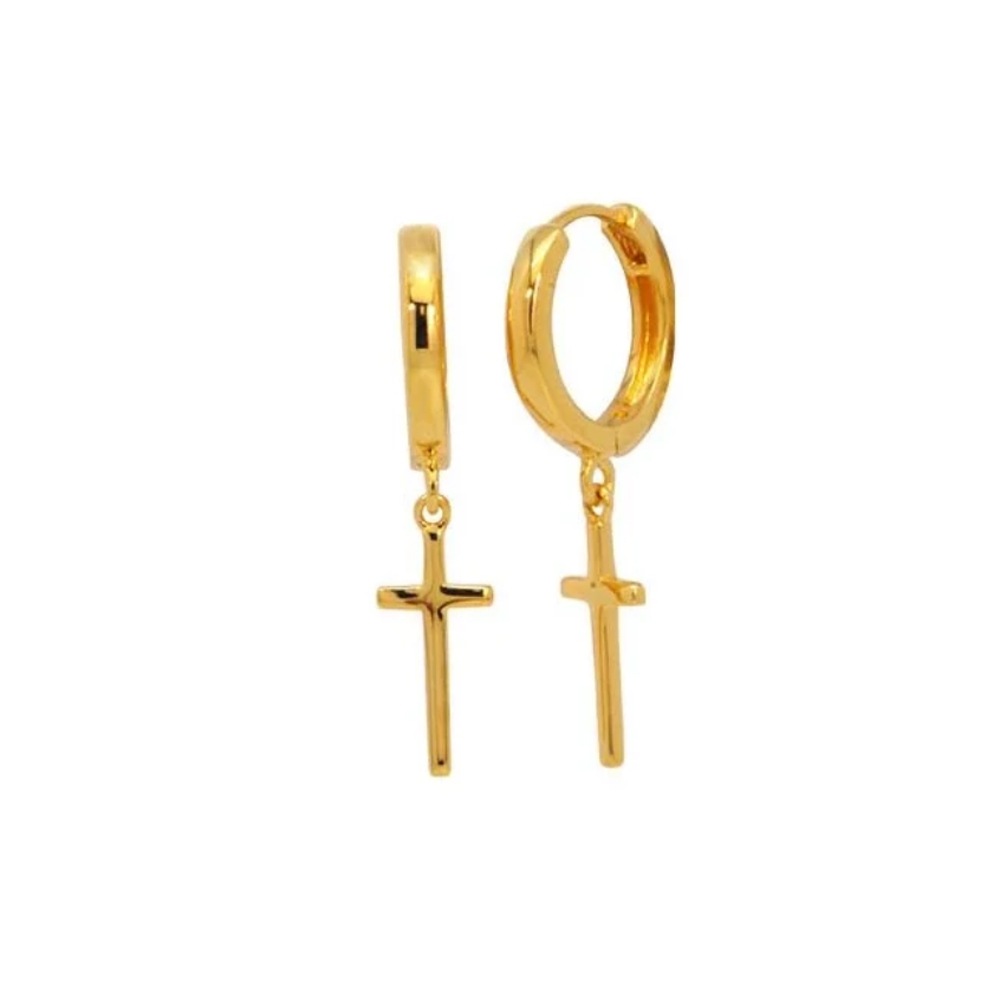 Huggie hoops-örhängen - 18k-guldpläterade ringar med hängande kors