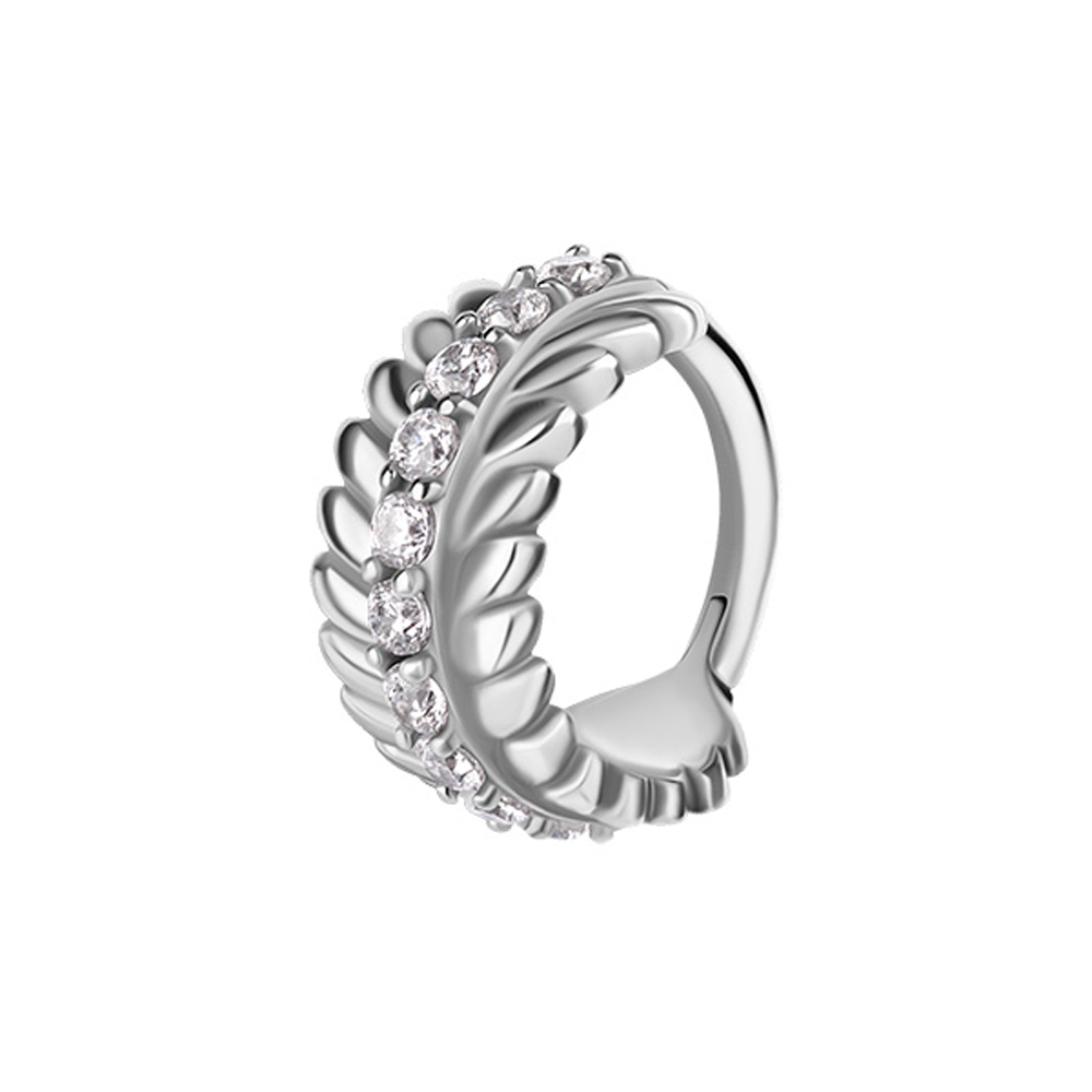 Bred clicker-ring med vita kristaller till piercing - Piercingsmycke i silvrigt nickelfritt material
