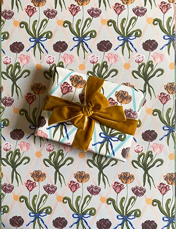 Diamond Tulip, Double Sided Giftwrap