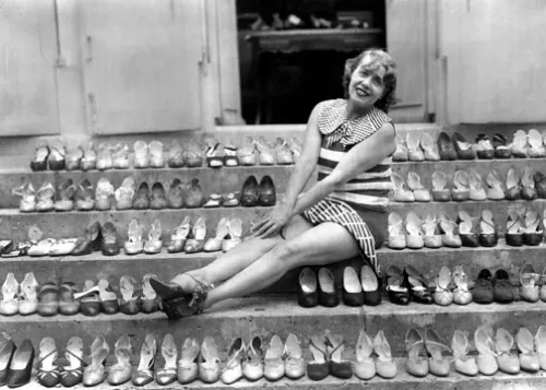 French actress/singer-shoes, Greeting Card