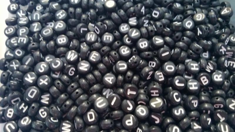 Bokstavspärlor (paket om 20 st)