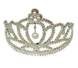 Prisesstiara med vita pärlor