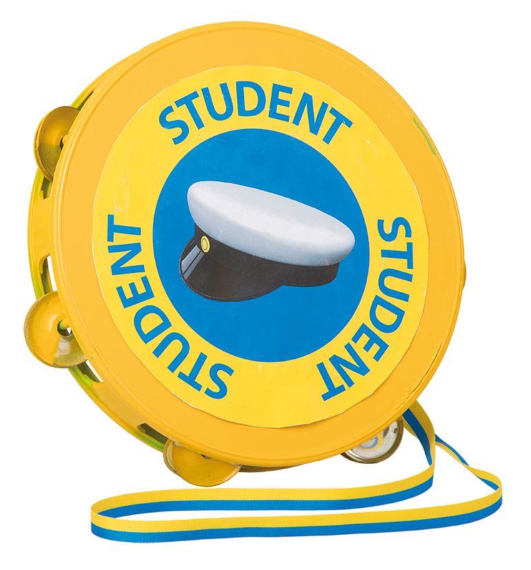 Tamburin student
