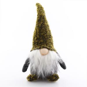 tomte stående liten grön