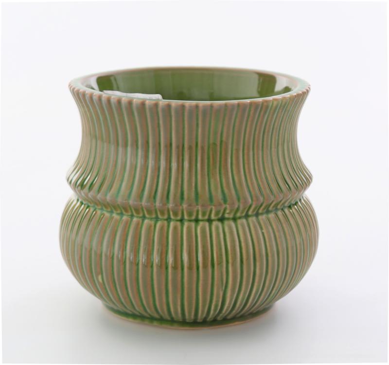 Kruka oval mellan ljusgrön