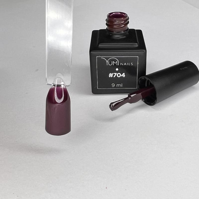 GELLACK MERLOT KISS #704, 9 ml