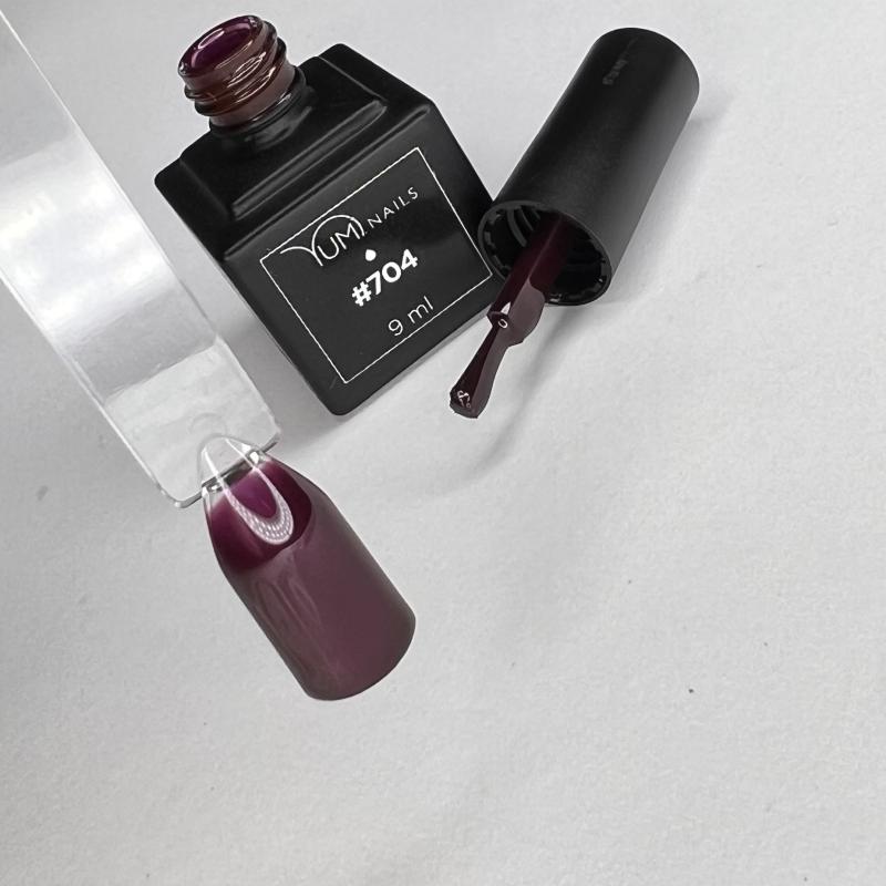 GELLACK MERLOT KISS #704, 9 ml