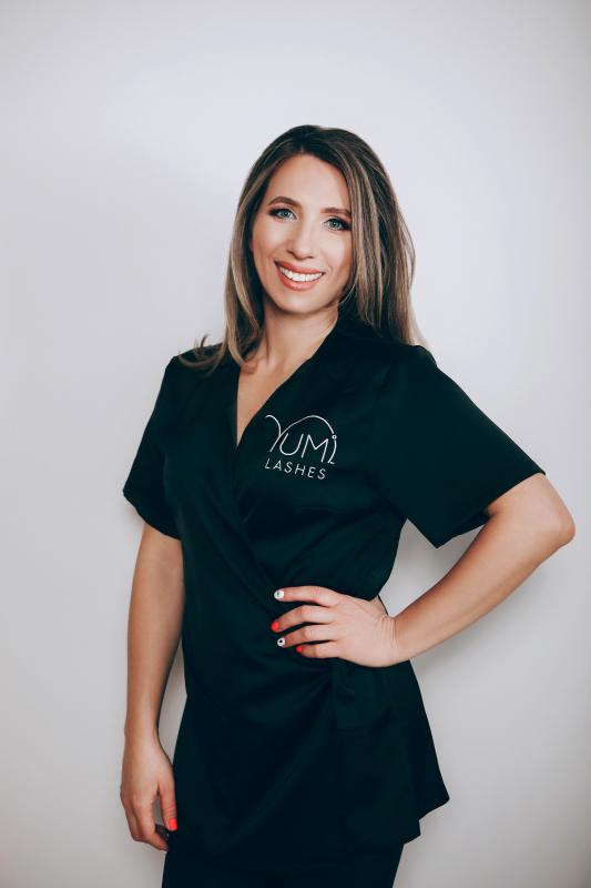 Yumi svart uniform tunika